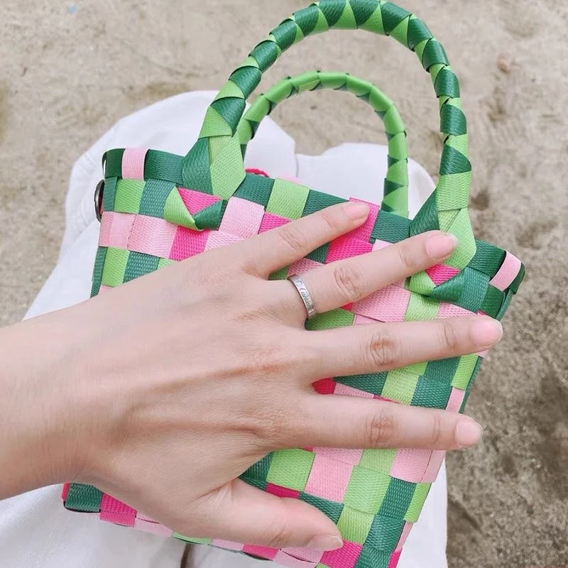 New Woven Bag Small Square Bag Plastic Vegetable Basket Bag Small Color Basket Photo Taking and Beach Bag Handbags for Women