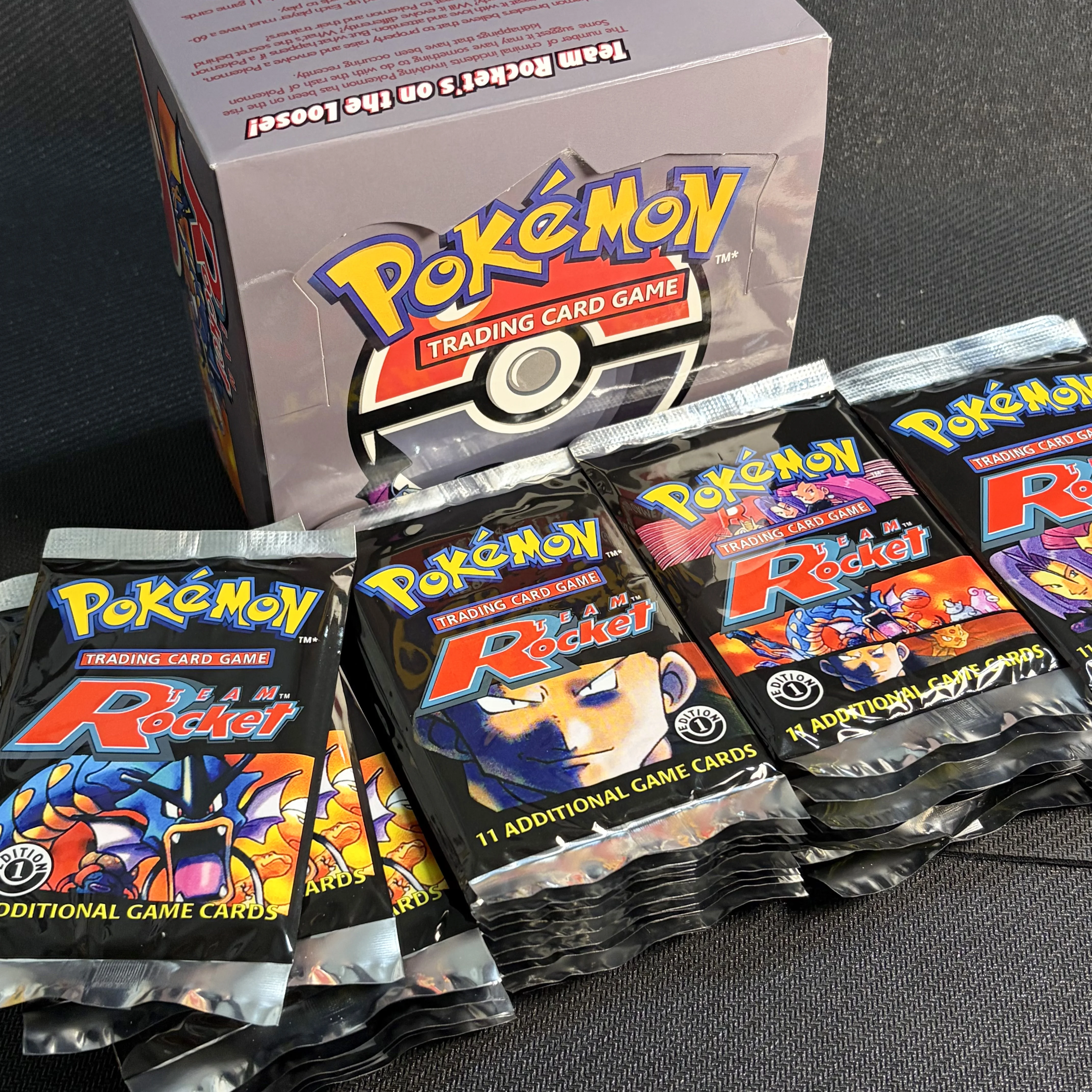 

Набор карт PKM Team Rocket 1st Booster, 36 упаковок/коробка, PTCG, темные карты Gyarados/Charizard/Dragonite, классическая серия, с блестками «Звездное небо», игрушки-подарки