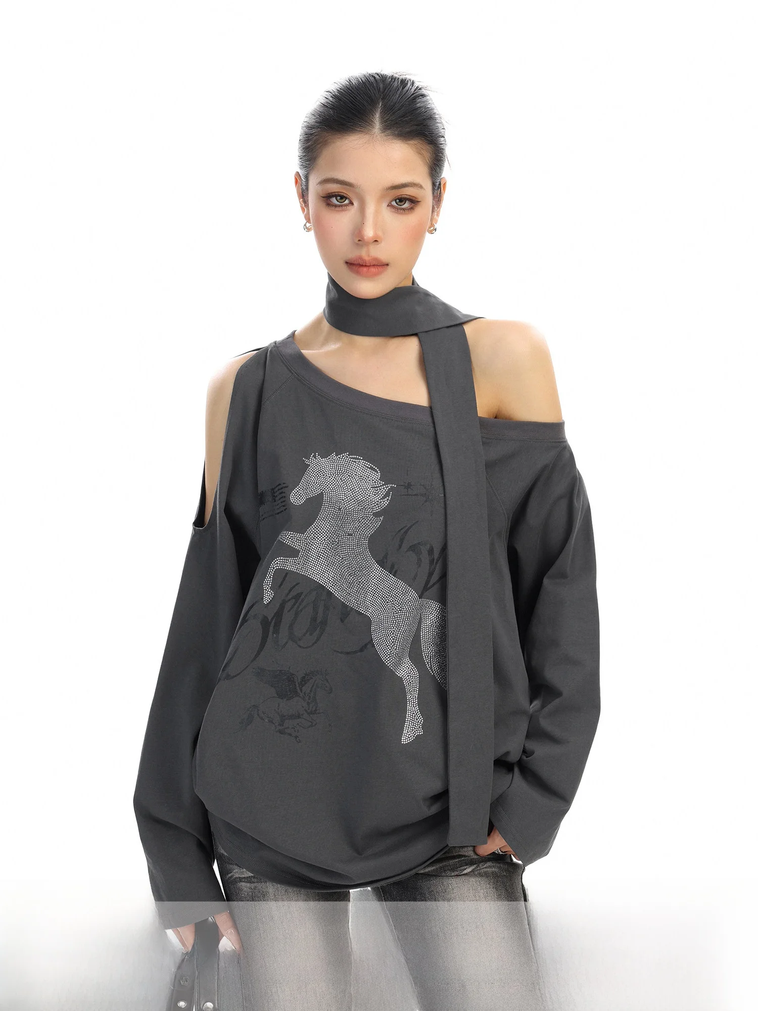 

Spring Women's Long Sve T-irt Diamond Glitter Design oulder Bared Korean Sle Loose Top with Scarf Creative Print Cas...