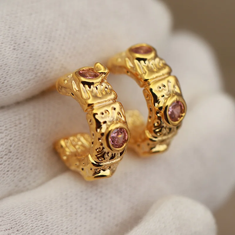 New Sight Design Crystal C Shaped Stud Earrings for Women Fashion Brand Brand Jewelry Classic Earrings Gift