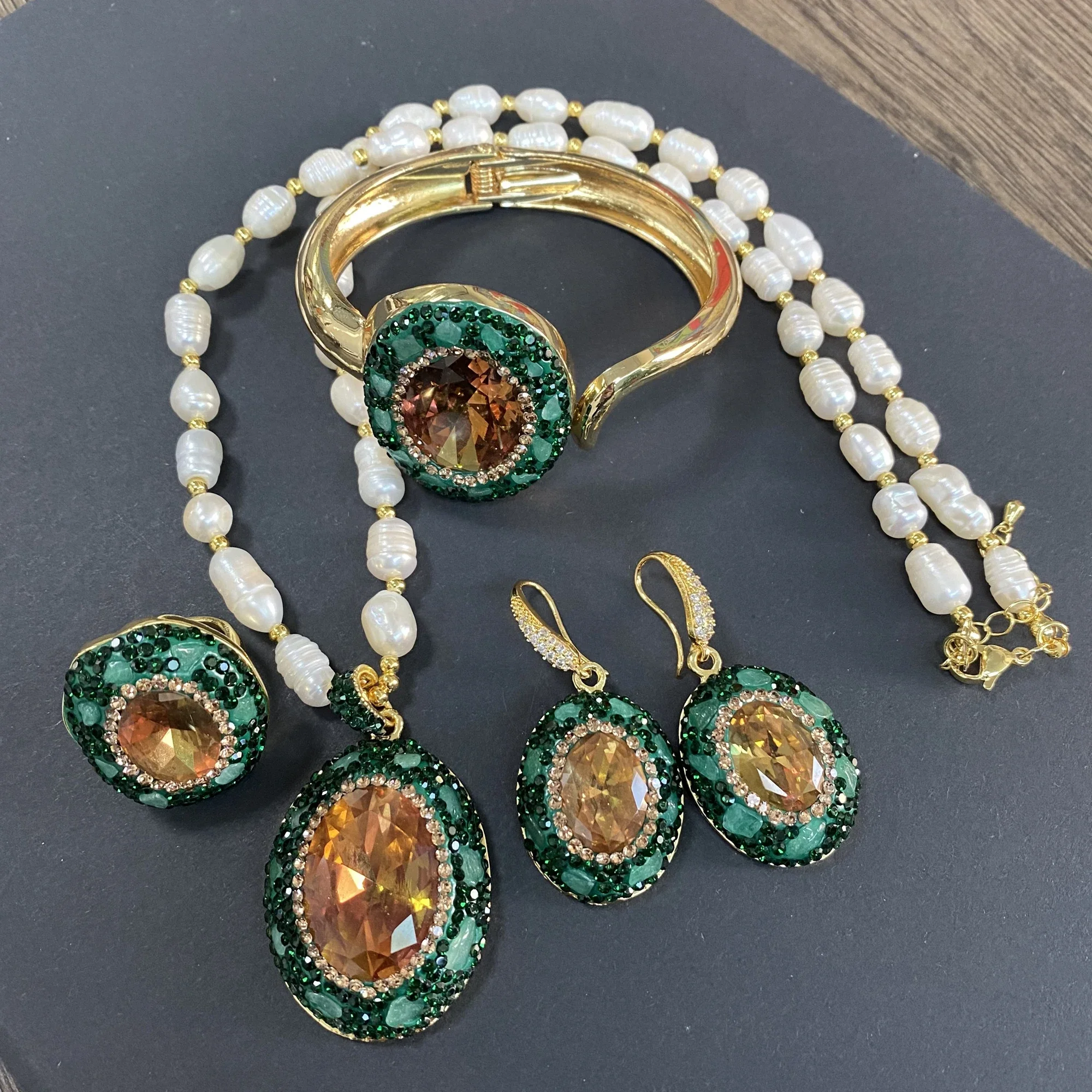 

Turkish Color Changing Sudan Stone Tiger Eyes Chain Earrings Bracelet Jewelry Sets Zultanite Rhinestone 4pcs Women's Party