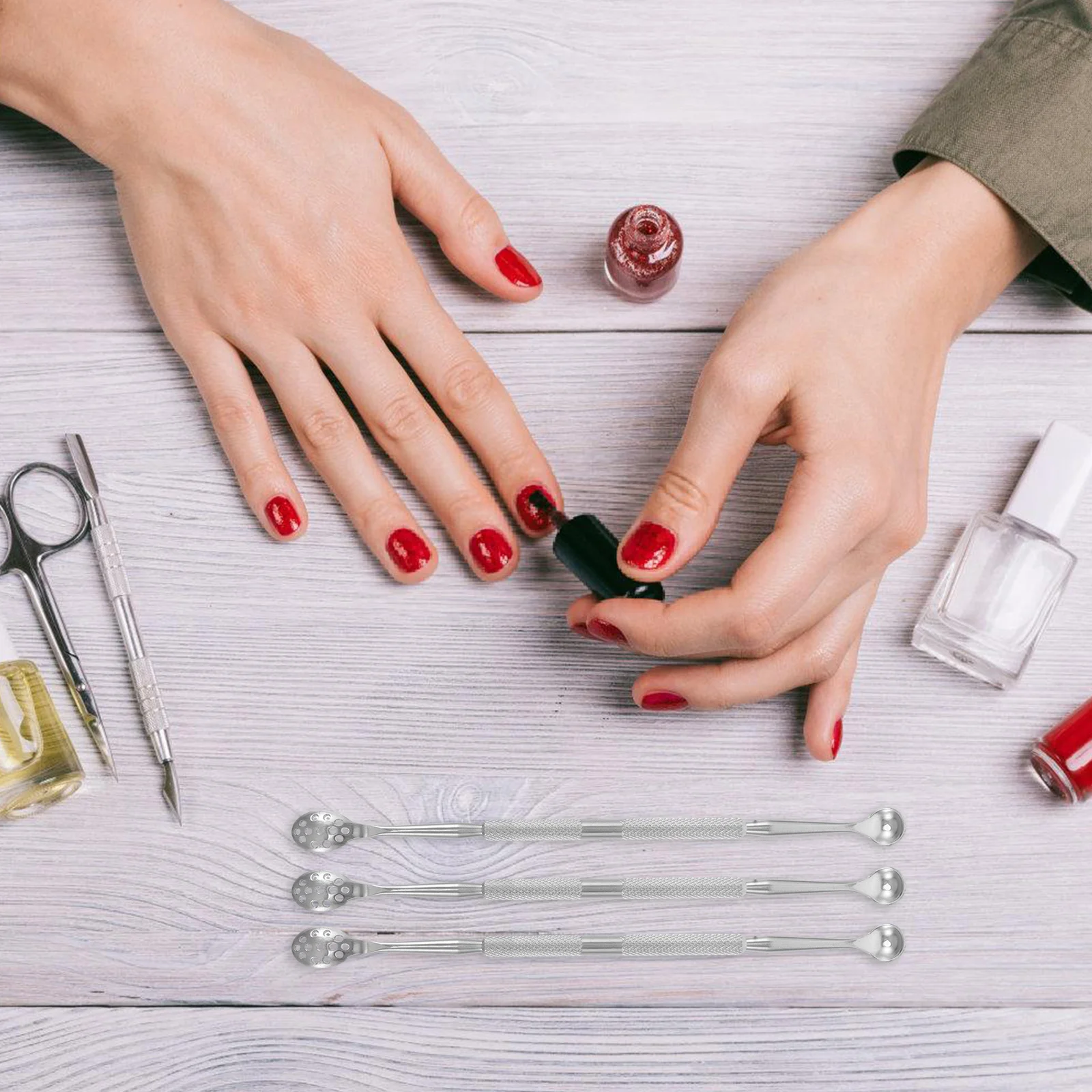 

4Pcs Professional Nail Cuticle Remover Tool Stainless Steel Dual Ended Pusher Scraper for Finger Toenail Care Manicure Kit