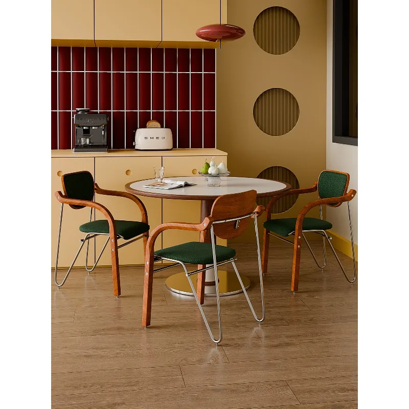 Французский обеденный стул в стиле ретро, легкий роскошный бытовой средневековый обеденный стол из цельного дерева для отдыха, гостиной, подлокотника