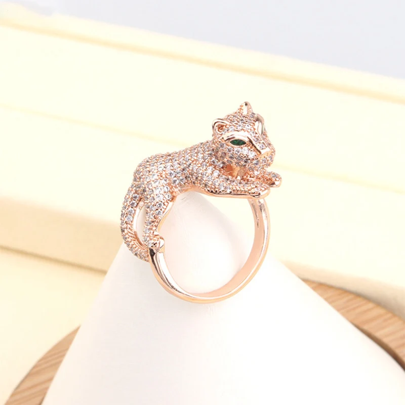 

Bobokiki Jewelry Fashion Titanium Steel Micro-Inlaid AAA Zircon Green-Eyed Leopard Ring Luxury Retro Animal Accessories