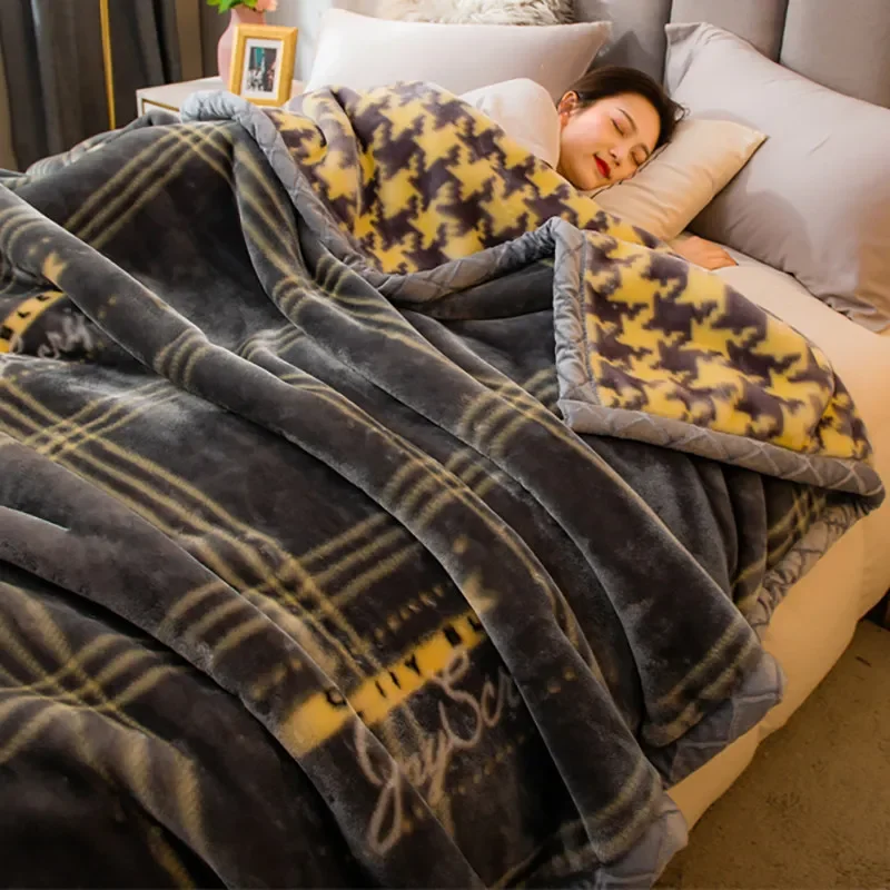 Double Layer Thick Winter Nap Blanket Added Velvet Anti-static Non Fading Camping Leisure Bedroom Bedding Holiday Gift Giving