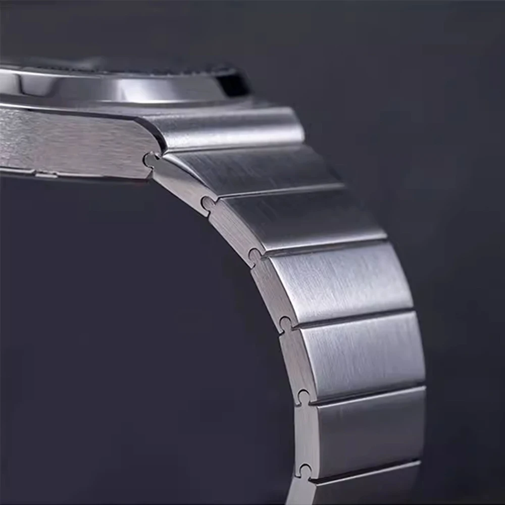 Thumbnail 4 - #39 Highest Rated Slim Quartz Watches to Buy in 2026