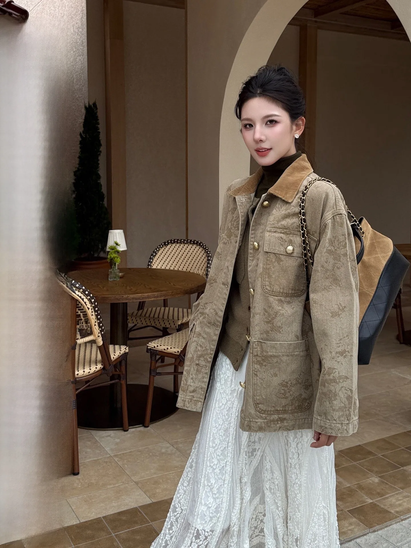 

Женская куртка-жакет Qingwen в стиле ретро с цветным воротником и пэчворком, цвет хаки, винтажная, универсальная, рабочая одежда, из смесового хлопка, с длинными рукавами, повседневный топ