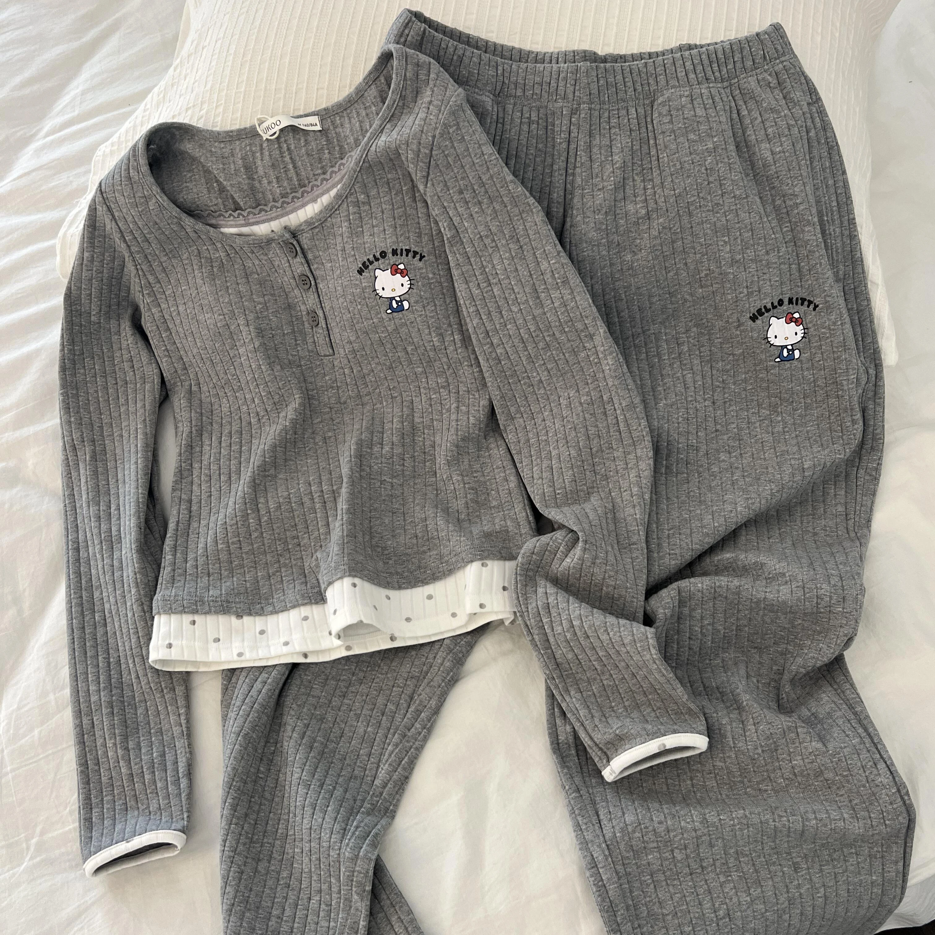 

Kawaii Hello Kitty Color Clashing False Two-Piece Chest Cushion Pit Stripes Long-Sleeved Pajama Female Spring Fall Homewear Suit