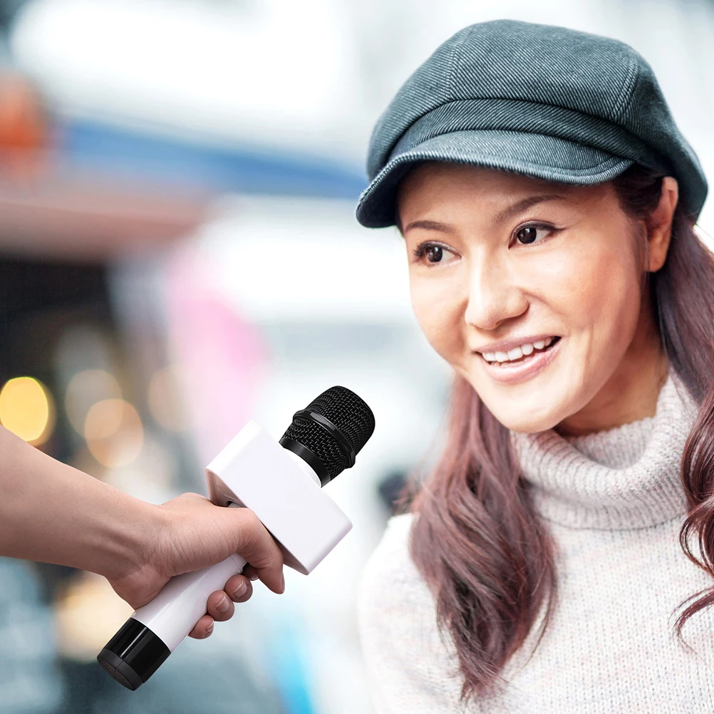 

4Pcs Microphone Flag Station ABS Sponge Material Durable Lightweight Easy Carry Interview Mic Cover Microphone Flag Station