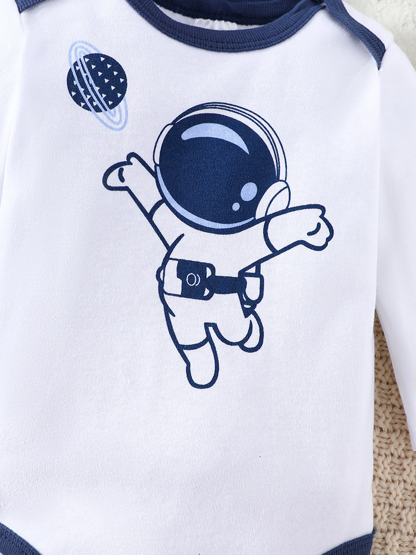 3PCS Spring/Summer New Baby Cotton jumpsuit Fashionable and Cute Cartoon Universe Series Set for Boys Girls with Long Sleeves