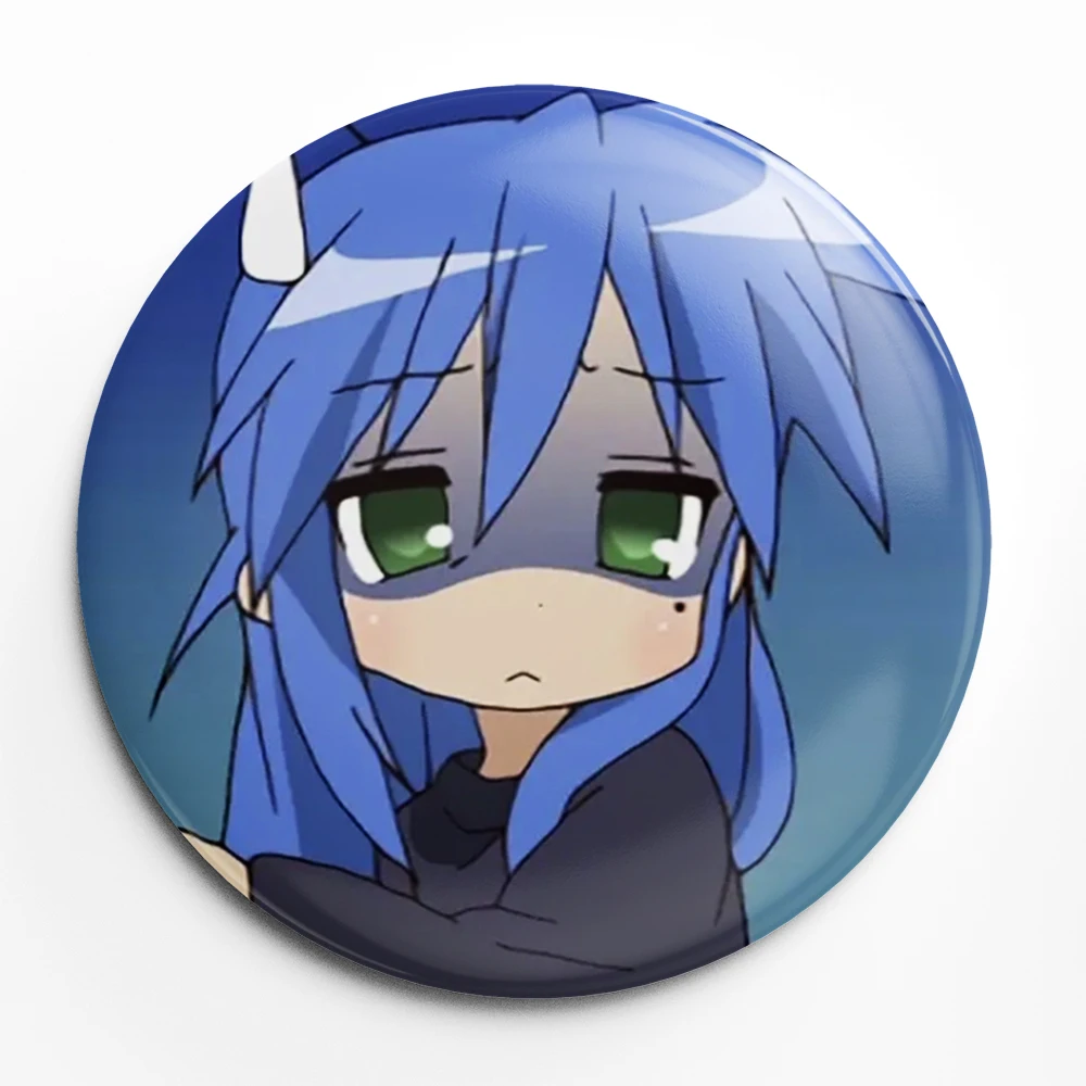 Izumi Konata Cute Cartoon Soft Button Lapel Anime Pin Brooch Jewelry Decoration Gift 58mm