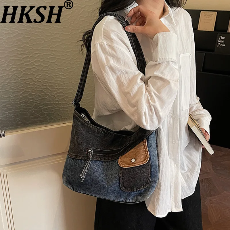 

Женская сумка через плечо HKSH из денима с эффектом потертости, в стиле пэчворк, с цветными блоками, с карманами, большая вместимость, винтажная, ретро, сумка-тоут, новинка лета 2026 HK21399