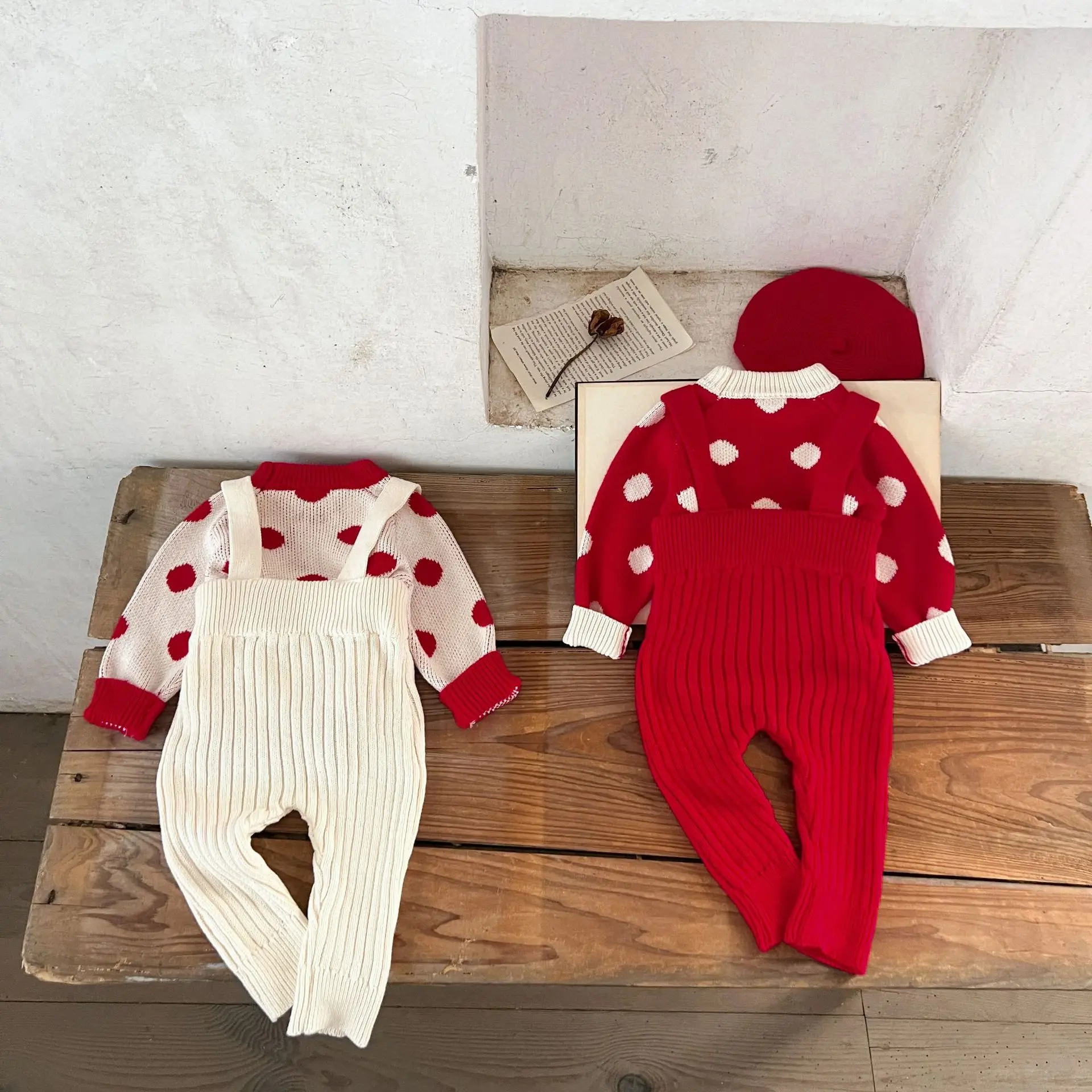 Ins Autumn Newborn Girl 2PCS Clothes Set Cotton Dot Infant Girl Knitted Sweater Outfits Solid Ribbed Kid Baby Girl Overalls Suit