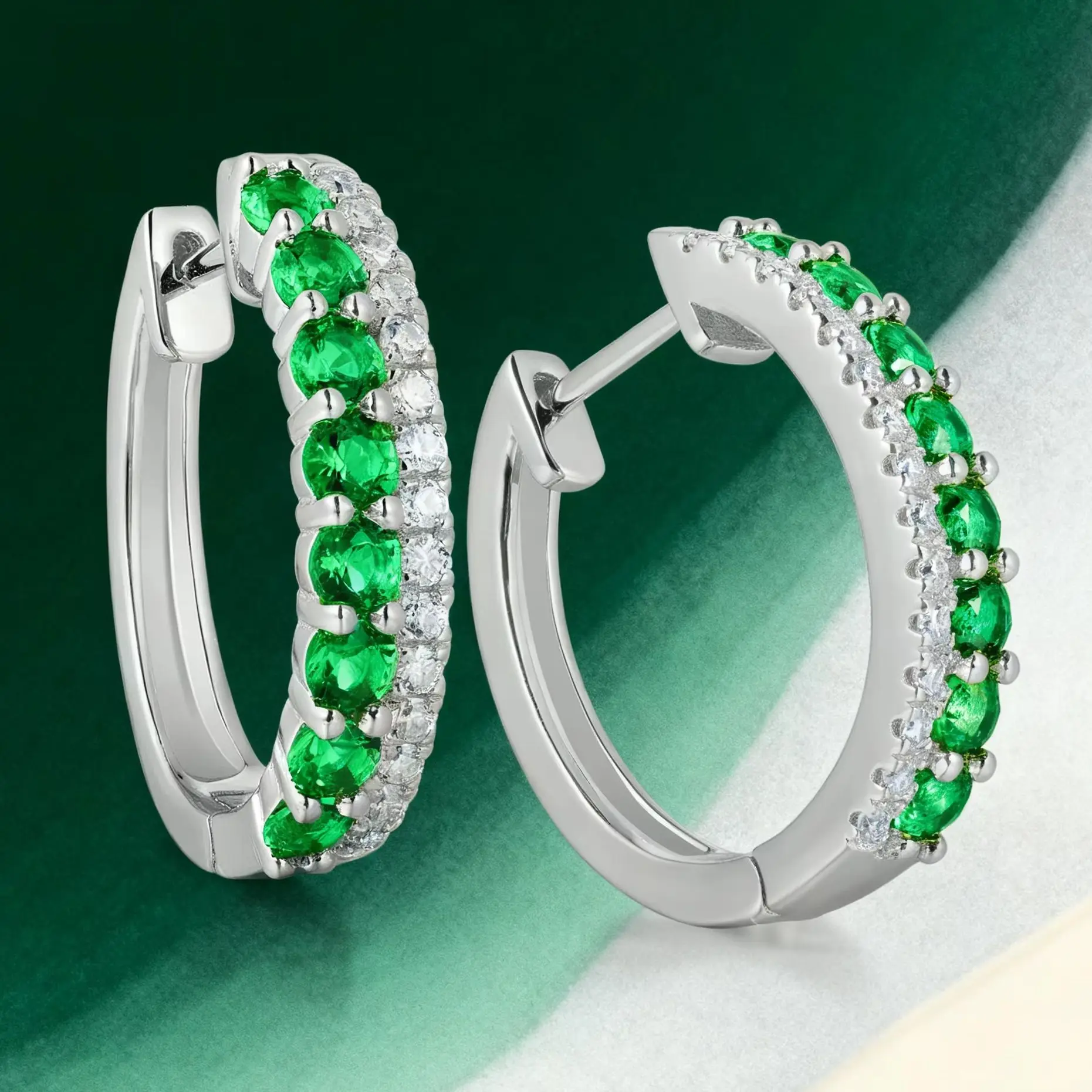 

H 925 Sterling Silver Hoop Earrings Moissanite Laboratory Cultivated Emerald Women's Gatherings Birthdays Christmas Fine Jewelry