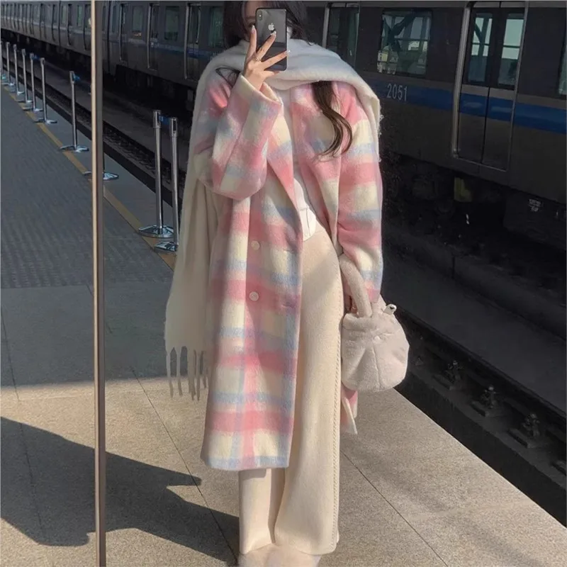 A new pink woolen coat for women Hepburn's overcoat