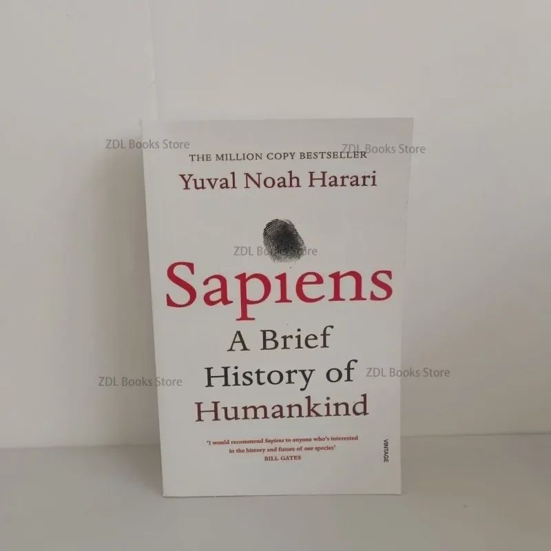 Sapiens una breve storia del genere umano Yuval Noah Harari libri inglesi libri di storia antologia libro di lettura extraslante