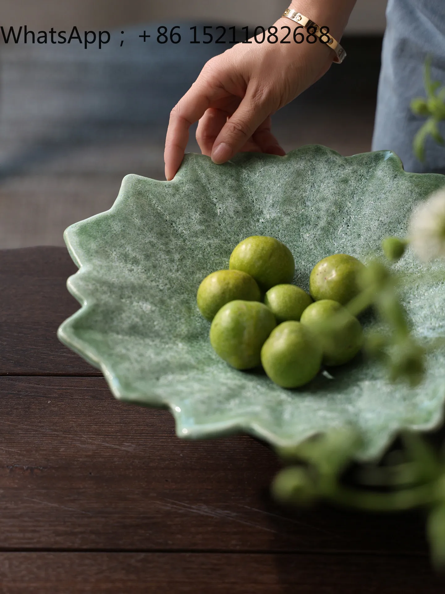 SCY ceramic high-footed fruit plate, living room coffee table, desktop exquisite high-value fruit snack decorative storage plate