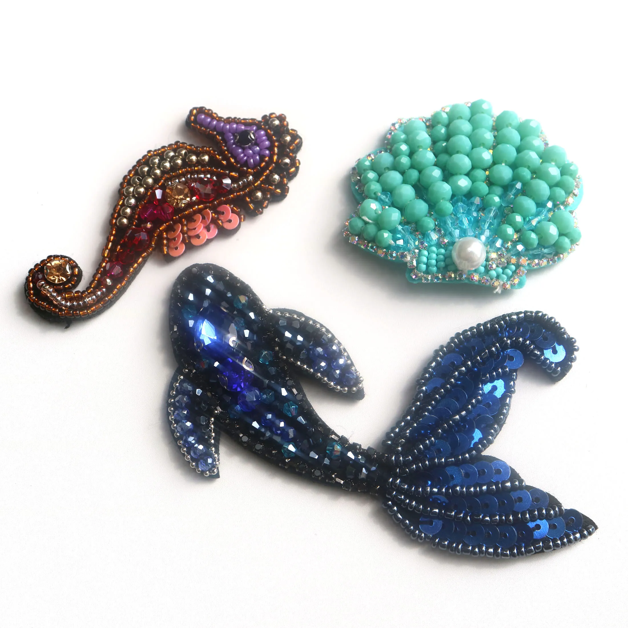 DIY moda ryby zwierzę Rhinestone naszywki z koralików na ubrania przyszyć cekiny aplikacja dekoracyjne parches bordados para