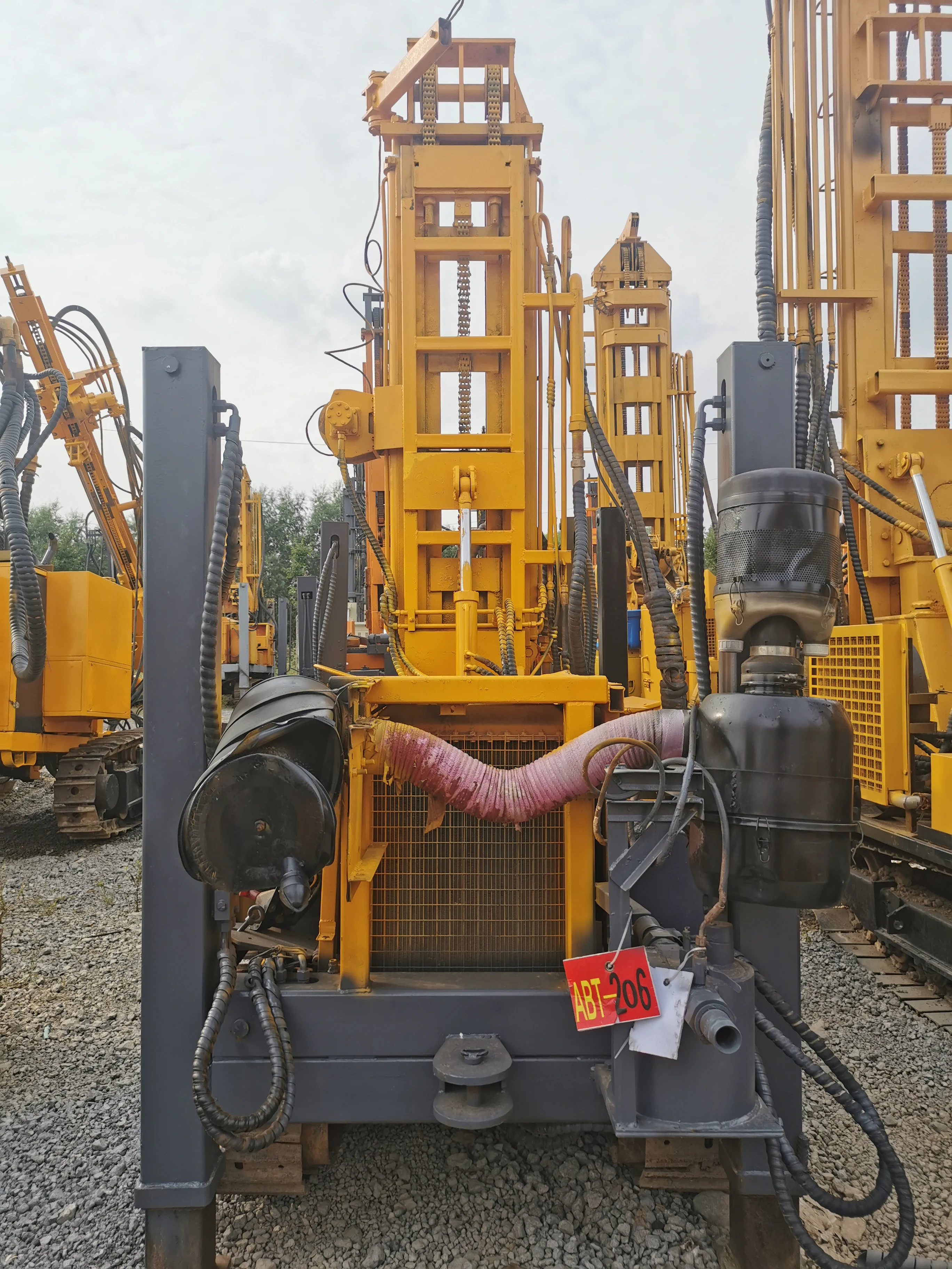 Used 200m depth water well drilling rig SL200 Used DTH drilling rig