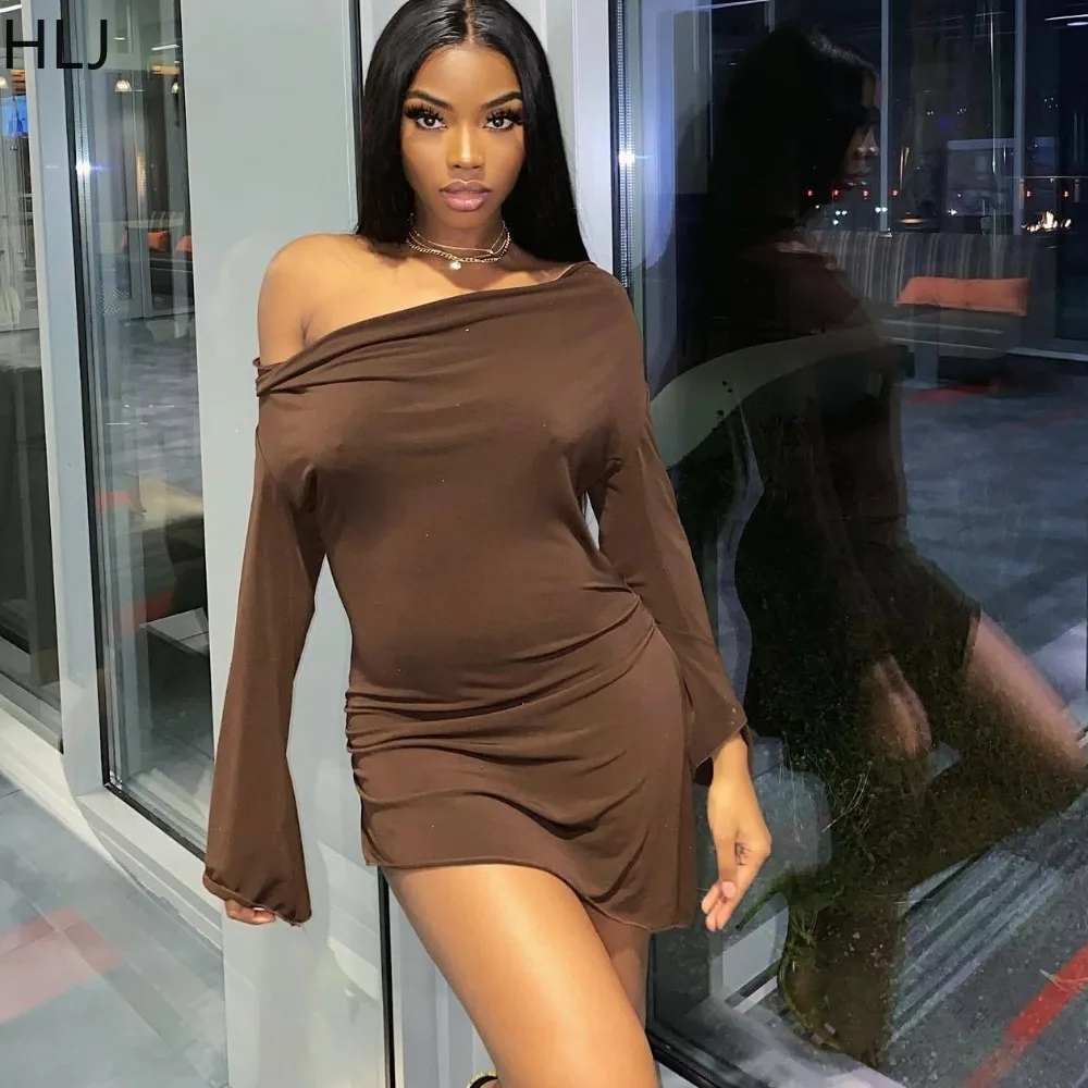 

HLJ Sexy Off Shoulder Flared Sleeve Bodycon Mini Dress Women Slim Solid Irregular Vestidos Female Slit Party Nightclub Vestidos