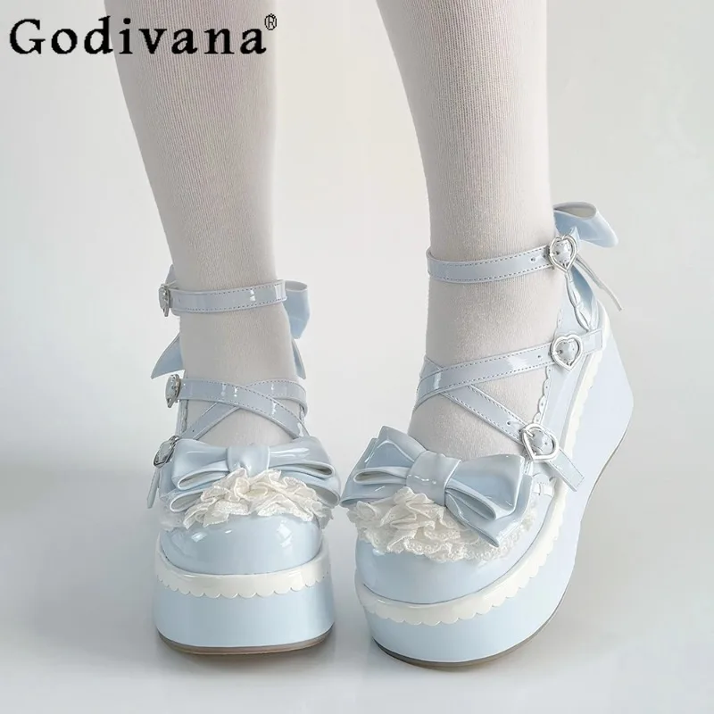 Scarpe da donna dolci con fiocco con plateau Lolita Scarpe da donna carine con tacco alto stile giapponese Scarpe Lolita rosa blu primavera estate femminile