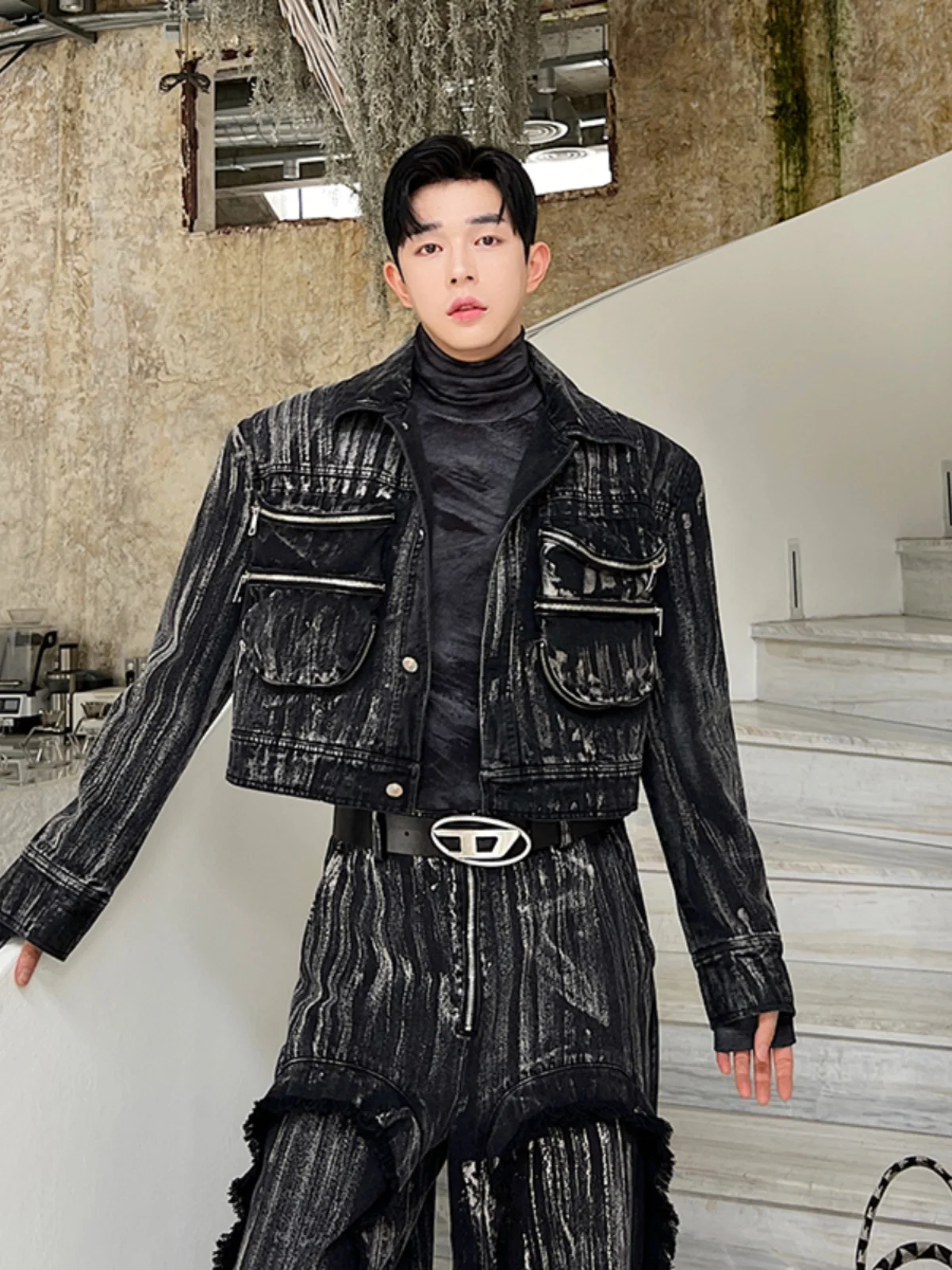 

Комплект расклешенных брюк из джинсовой ткани с ручной росписью для мужчин, модный костюм из двух предметов, повседневная одежда на весну, осень и зиму