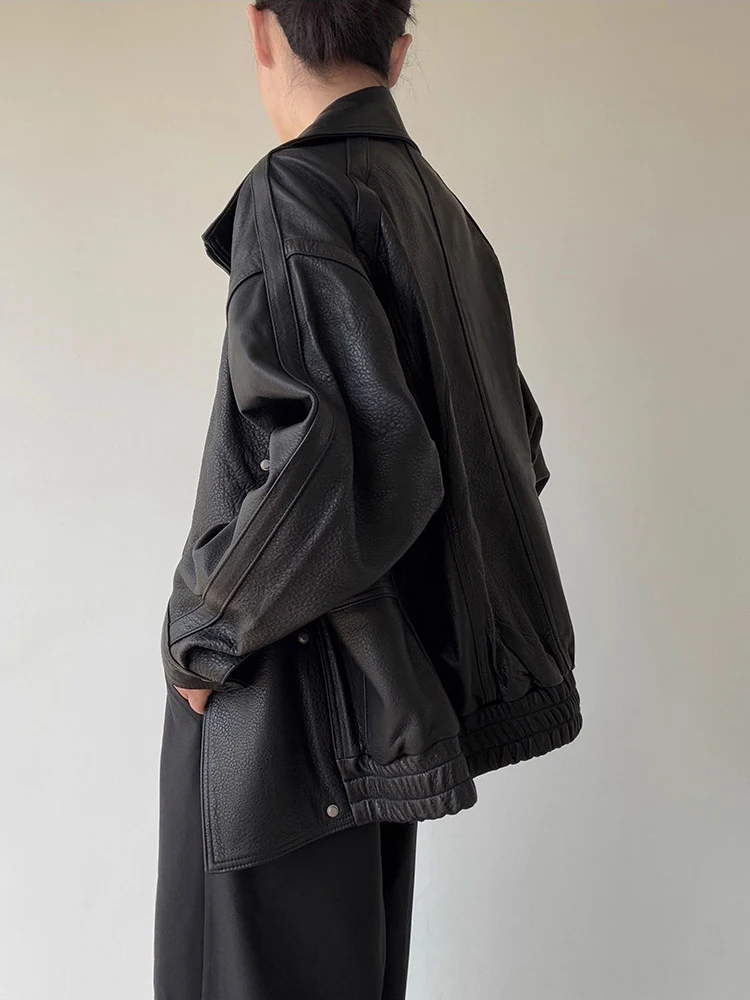 Kurtki motocyklowe damskie ze skóry naturalnej vintage na jesień i zimę 2025, nowe, luksusowe, proste, luźne, typu bubble, z prawdziwej skóry owczej.