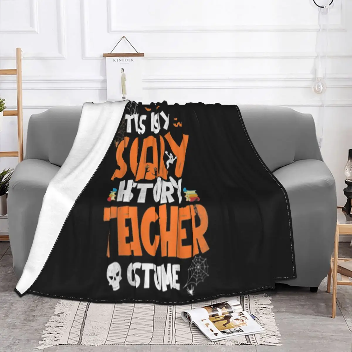 Hot Halloween Teacher Funny Scary Costume History Teacher Gift Rap Vintage Original Throw Blanket