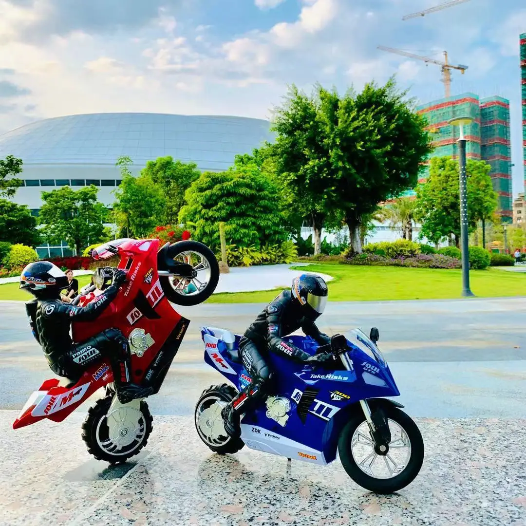 1/6 Remote Control Motorcycle RC Cars Self Balancing High-speed Drift Rotation Stunt Standing Electric Motorcycle for Adults