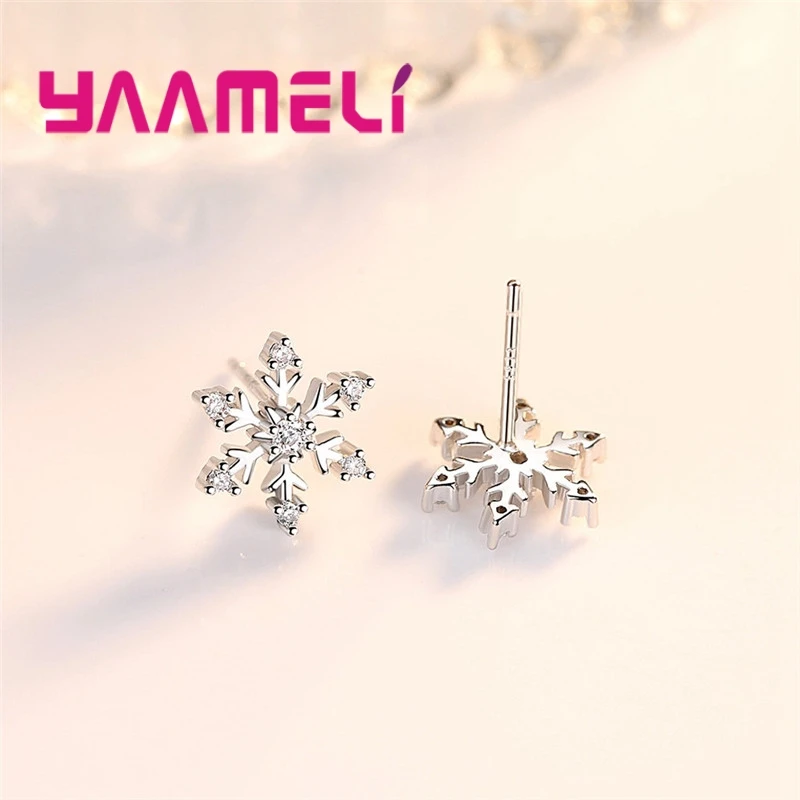 น่ารักหินหิมะดอกไม้รูปต่างหูเม็ดกลม925เงินสเตอร์ลิงเพชรสังเคราะห์สำหรับผู้หญิงคริสต์มาสของขวัญ