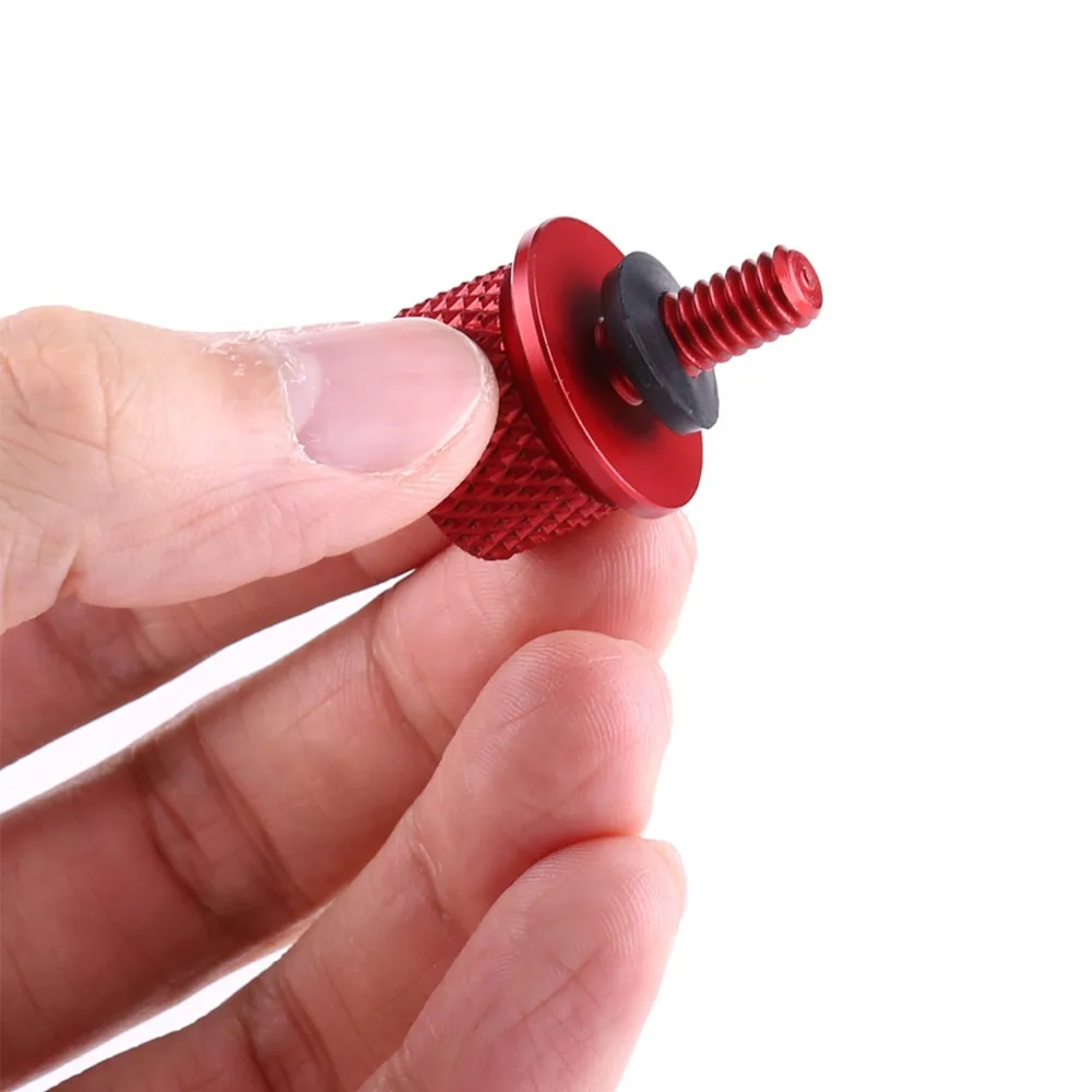 Red Quick Release Seat Bolt CNC Machined 1/4-20 Thread Seat Mount Screw Knurled Finish Rear Cushion Fixed Screw