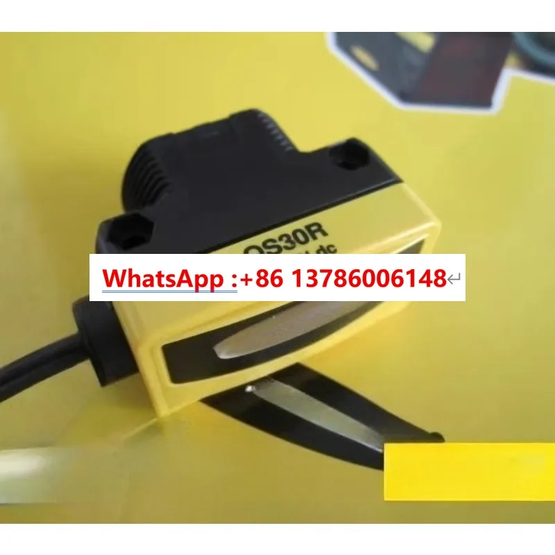 QS30R high-performance emitter photoelectric sensor, the emitter distance can reach 60 meters