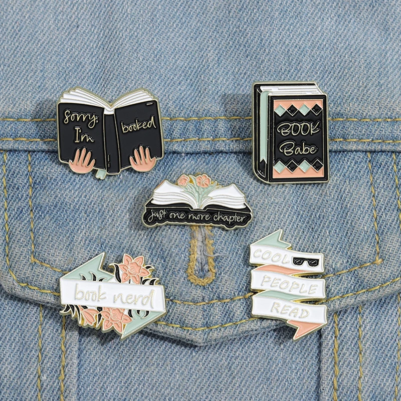 Creative Books Enamel brooch Cool Read Flower Books Knowledge World Magic Books Personalized Metal Badge Punk Lapel Pins