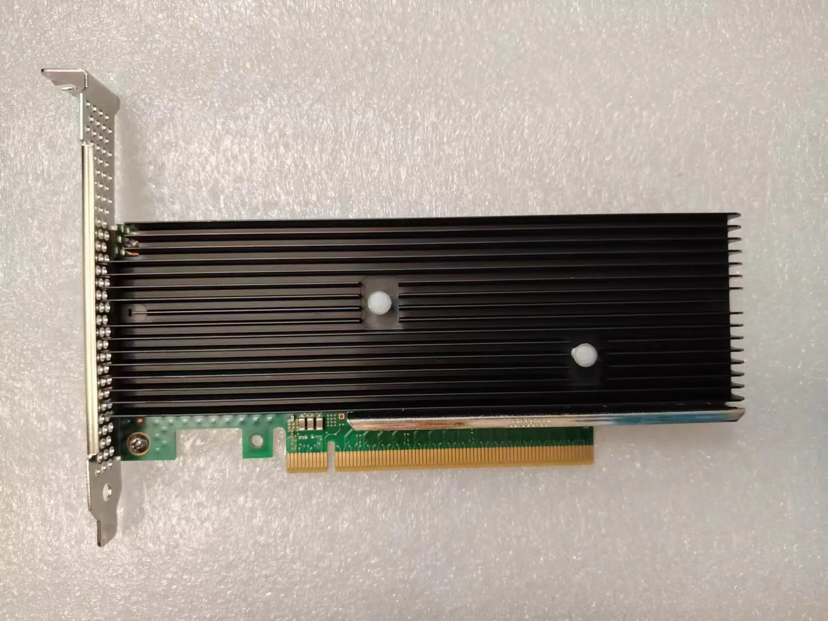 

Adapter card for Intel QuickAssist Adapter 8970 QAT Accelerator x16 100Gb IQA89701G1P5