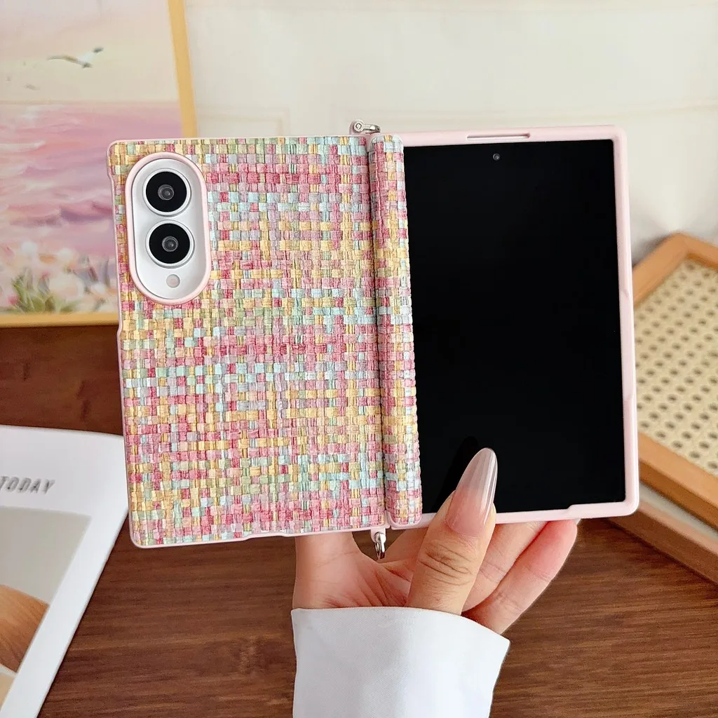 Luxury Colorful Woven Pattern Phone Case For Samsung Z Fold 8 Wide Fold8 Wide 5G With Pink Pearl Leather Chain Back Cover