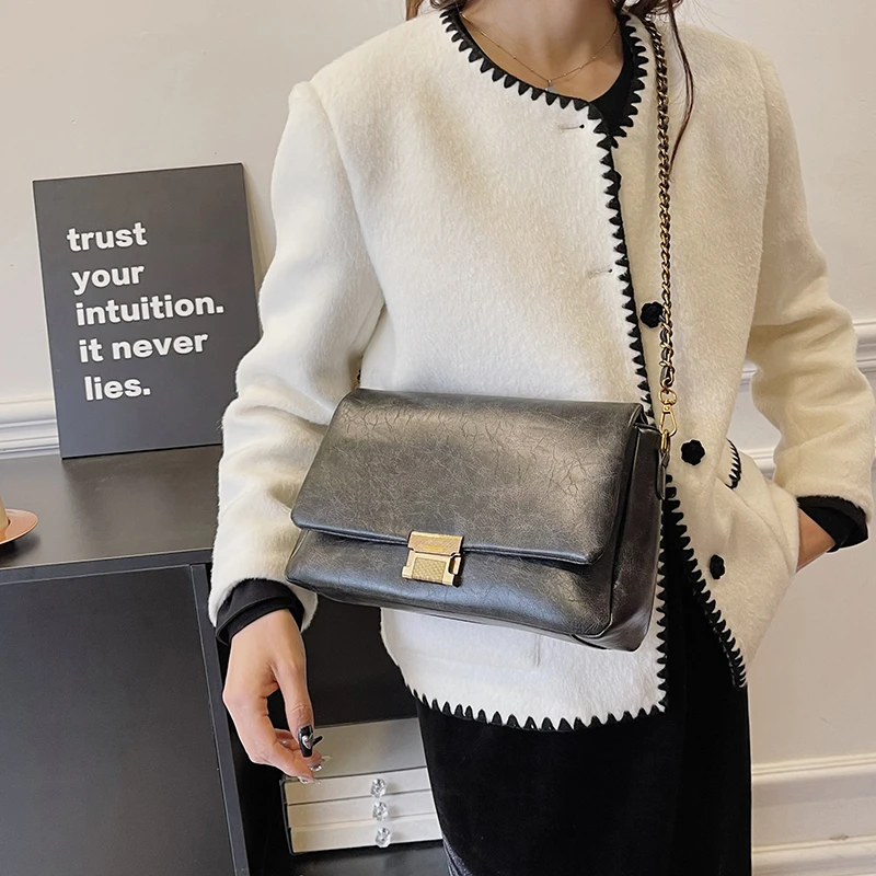 

Elegant High-End Diaper Bag For Women Designer Crossbody Handbag Luxury Minimalist Vintage Large Capacity Leather Tote Bag