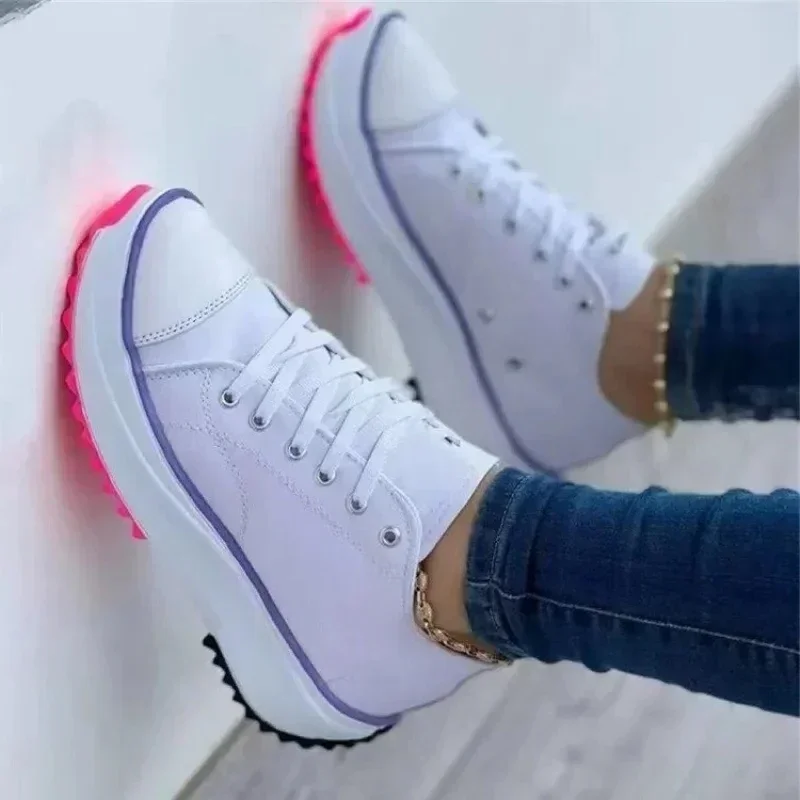 Autumn New Women Canvas Tenis Spot Shoes Woman Breathable High Top Casual Female Shoes Thick Soles Lace-Up Vulcanized Shoes image 2