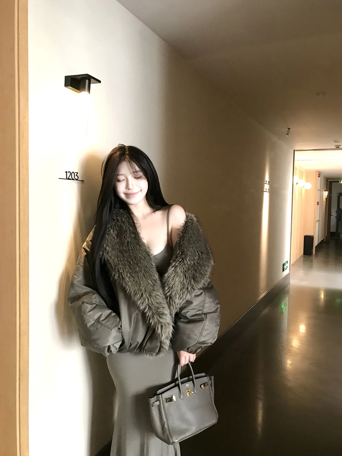 

Snow Country Letter MISS CHANGE80 Du down Ретро меховой воротник или теплое стеганое пальто Женское модное осенне-зимнее пальто