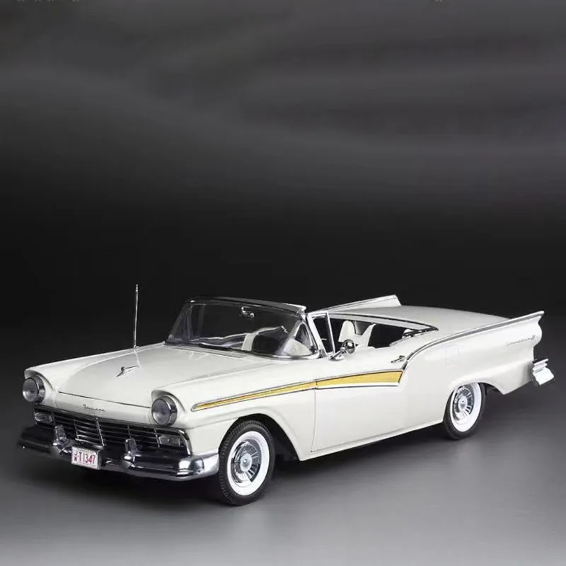 Diecast 1/18 Scale 1957 Ford Fairlane Alloy Car Model Adult Fans Collection Souvenir Gifts 1346#