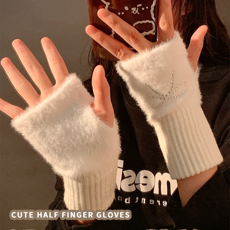 신모델 산리오 귀여운 보온 니트 울 반손가락 장갑 소녀 헬로키티 겨울 플러시 니트 손목 보호대 사무실 학생용