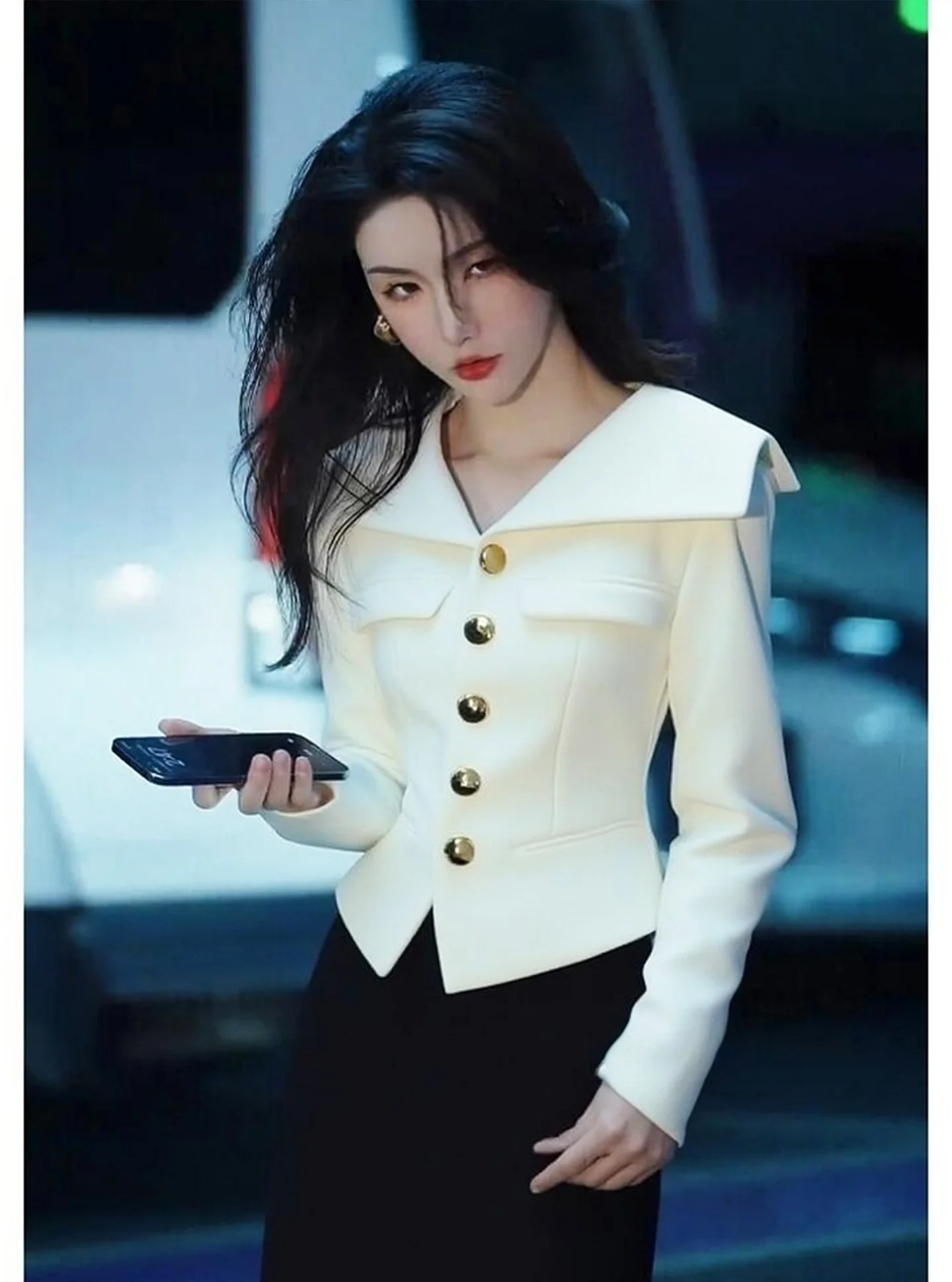 

Ele белый приталенный жилет с шиловым воротником, женский модный весенний 2026, уникальное красивое высококачественное женское пальто