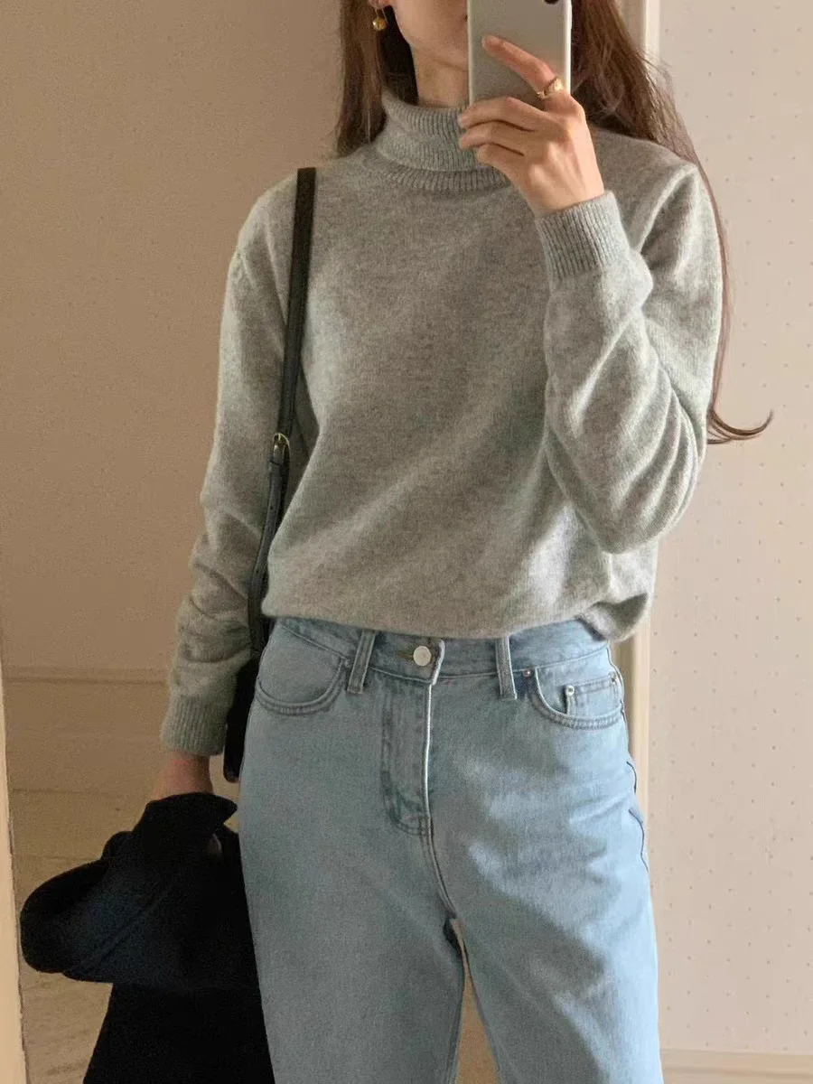 

Winter 2025 Women's Simple Korean Sle High Collar Wool Knitted Sweater Warm Loose Fit Long Sve Pure Color Knitwear