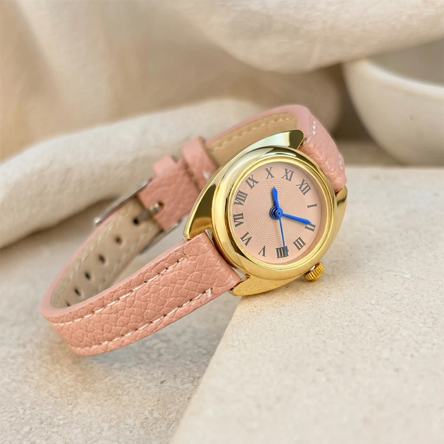 Retro Compact Round Dial Classic Leather Fashion Watch for Women