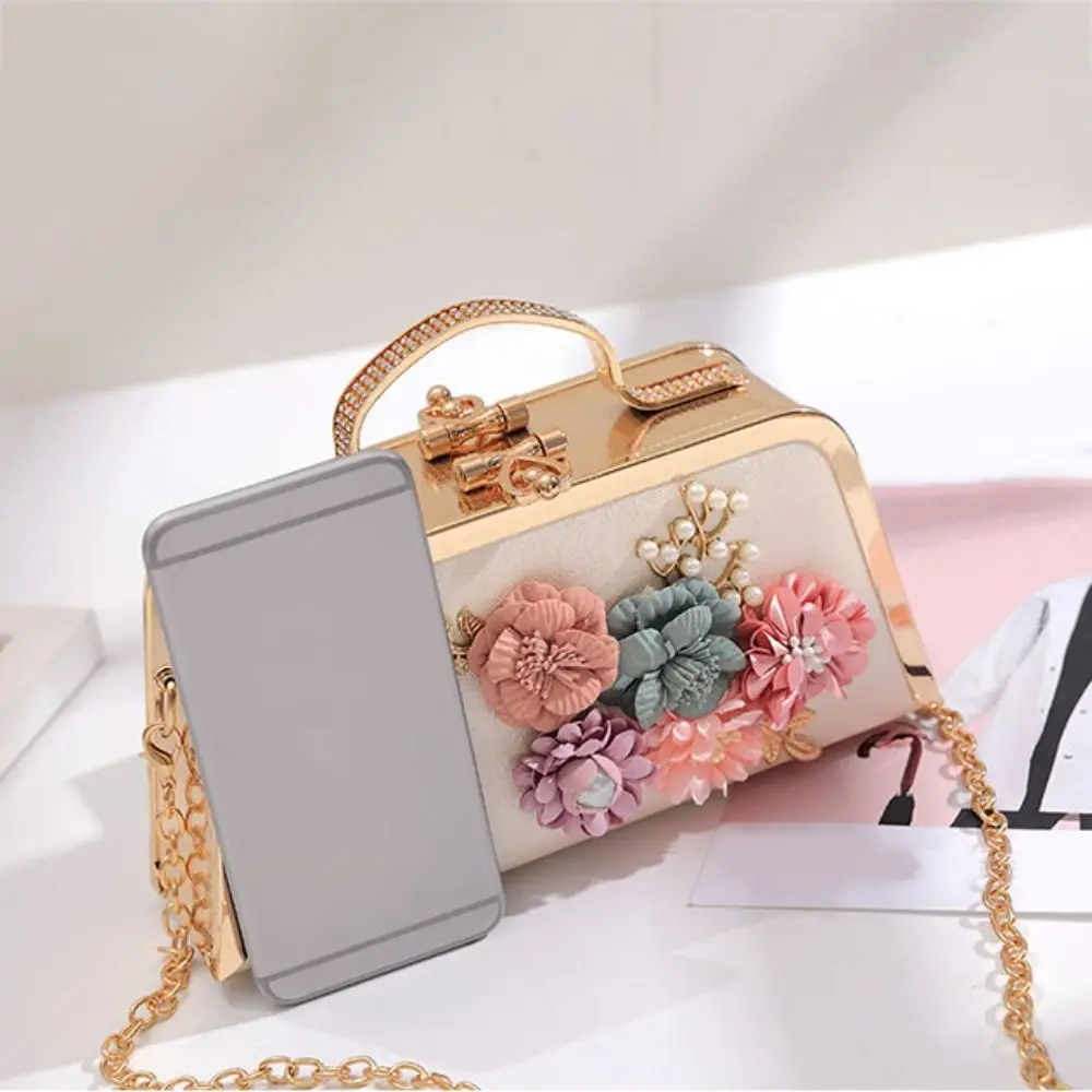 

Retro Metal 3D Flower Banquet Bag Large Capacity Multi-functional Ladies Clutch Bag Elegant Shoulder Bag Hanfu Handbag Party