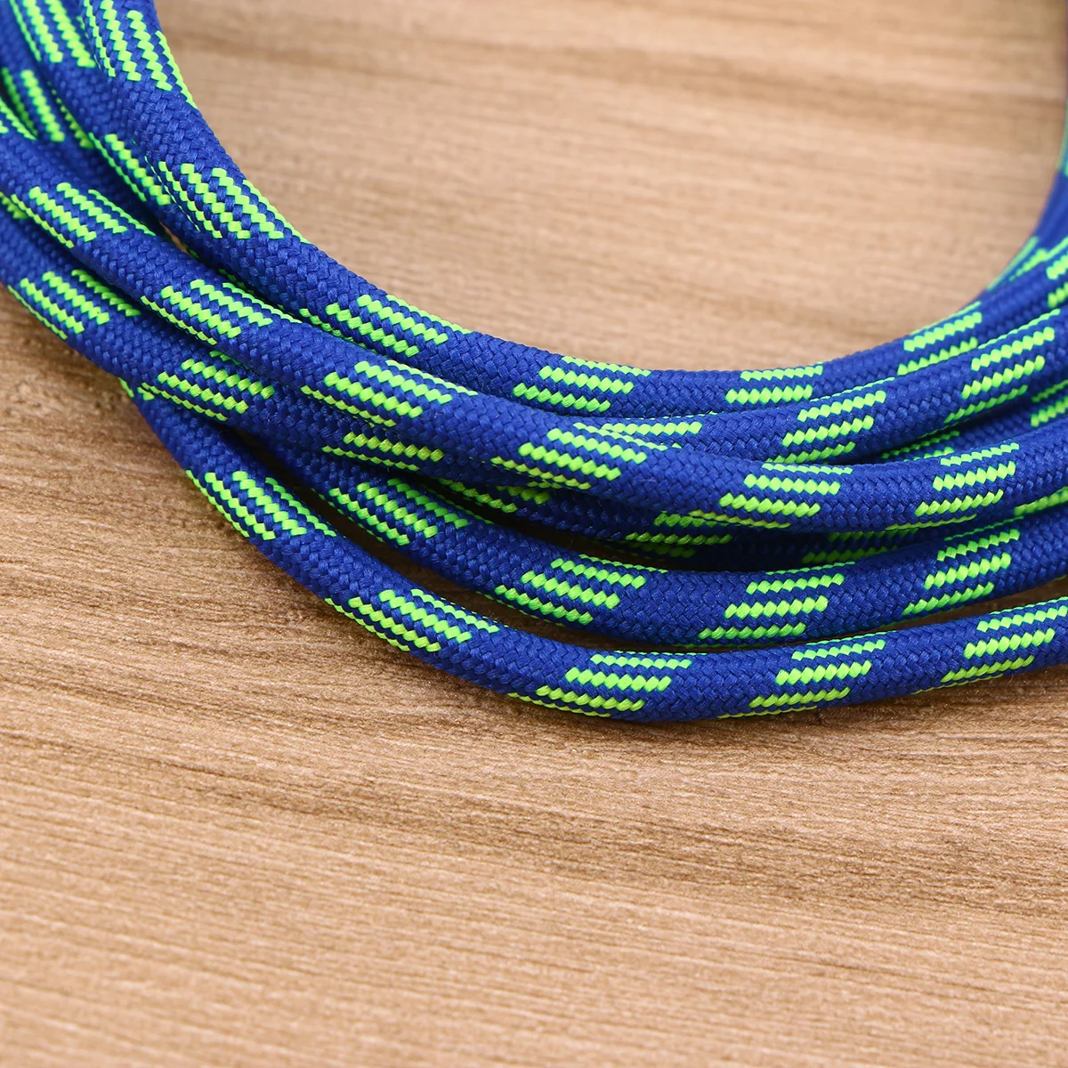 

2Pcs Circular Shoelaces High Density Round Laces for Casual Athletic Shoes Boots Skates Create Your Own Style Shoelaces