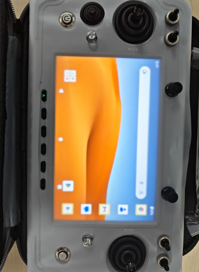 

SKYDROID G16 Remote Controller - High Definition Digital Video Transmission Pan-Tilt Dual-Band Integrated Controller