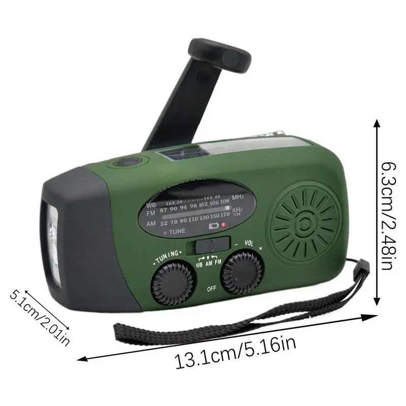 راديو AM FM يعمل بالبطارية مع مصباح يدوي وإنذار بطارية 2000 مللي أمبير في الساعة شاحن هاتف شحن بالطاقة الشمسية للمشي لمسافات طويلة