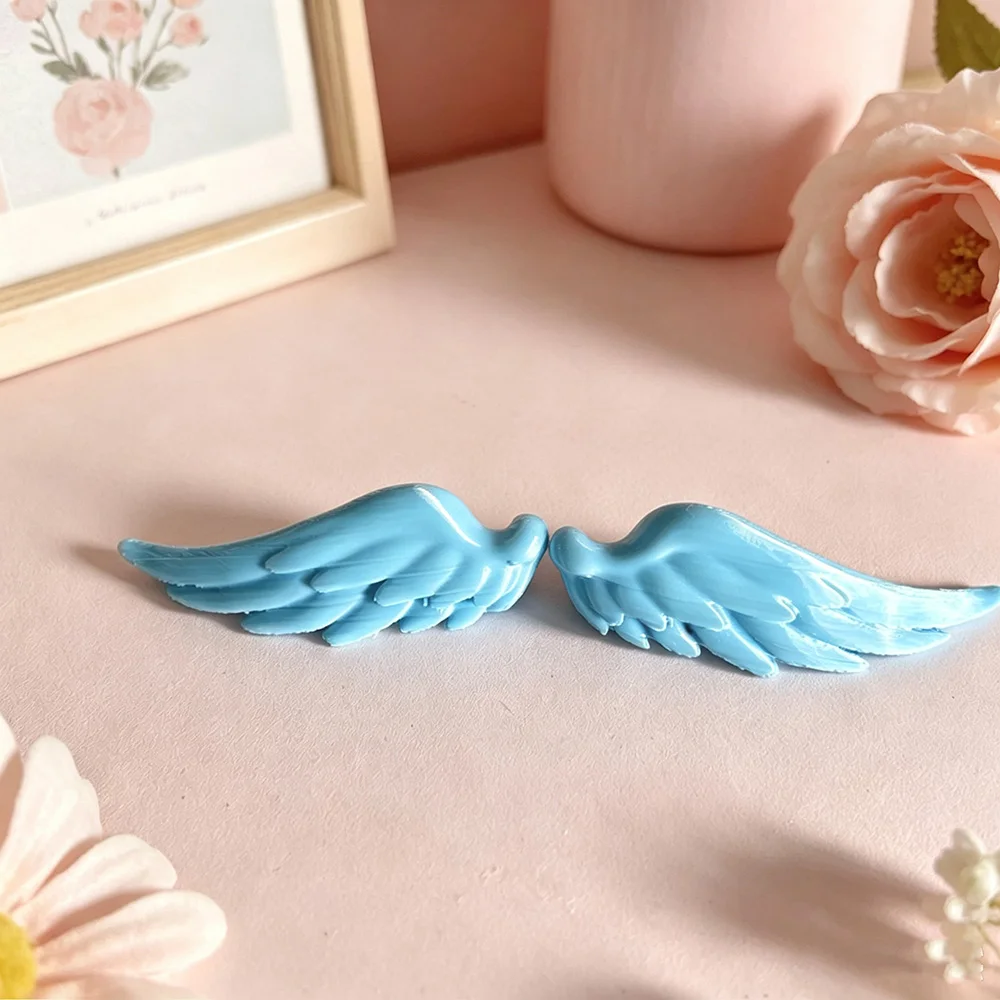 3D Angel Wings Headphone Decor – Kawaii DIY Ornament for Wired Earbuds, Cute Aesthetic Cosplay Gift