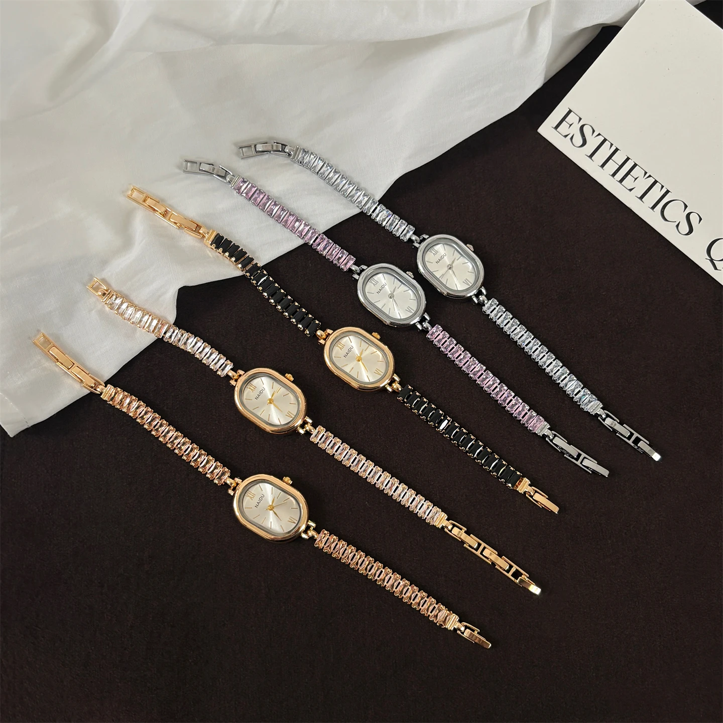 Design personality chain watch women's exquisite temperament quartz watch women high quality luxury watch birthday gift women