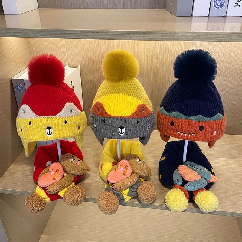

Children's hat scarf set winter baby cute cartoon knitted earmuff bib two-piece set super cute foreign style